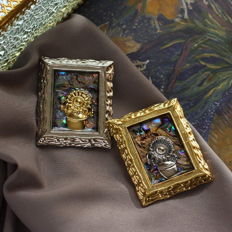 Vintage Collectible Pins - Винтажная брошь в виде подсолнуха Ван