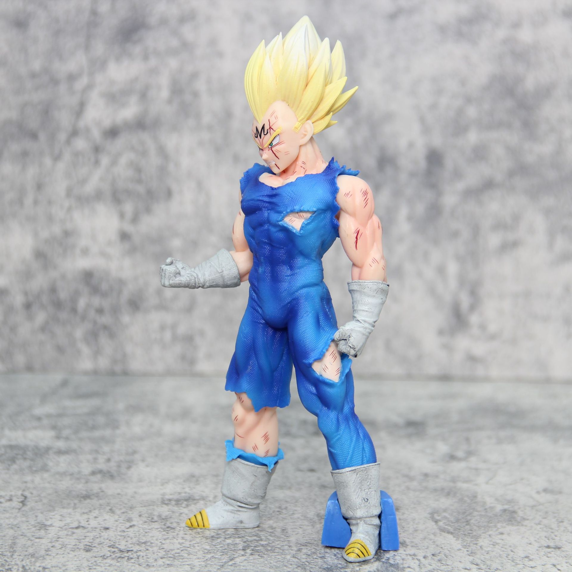 Фигурка Принца Вегеты из Drago – обзор и цена Vintage Collectible Figurines